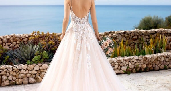 Très Chic Brautkleid in Herrenberg